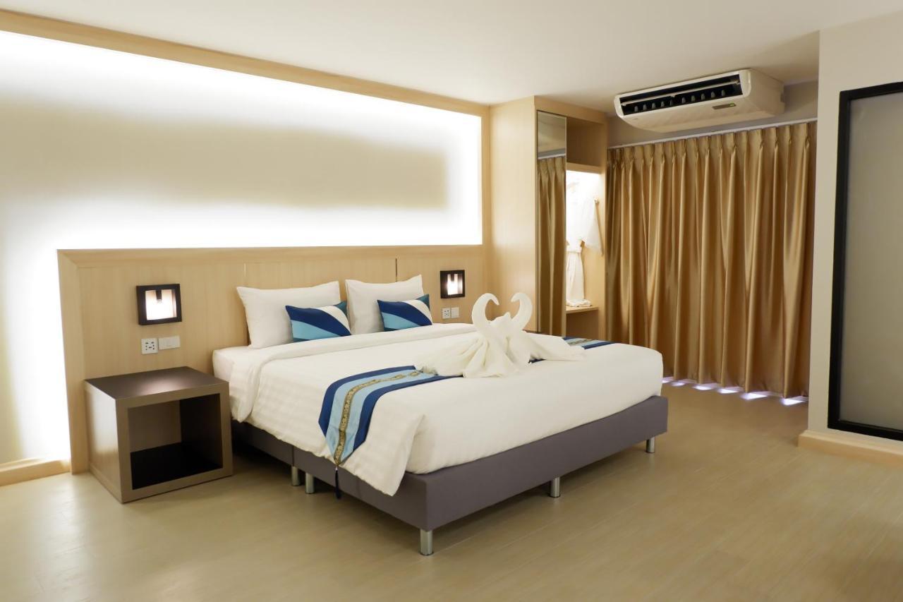 O2 Luxury Hotel Bang Phli Exterior foto